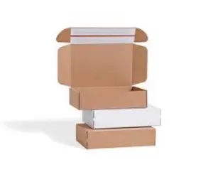 Boîte postale bandes adhésives 240 x 155 x 100mm